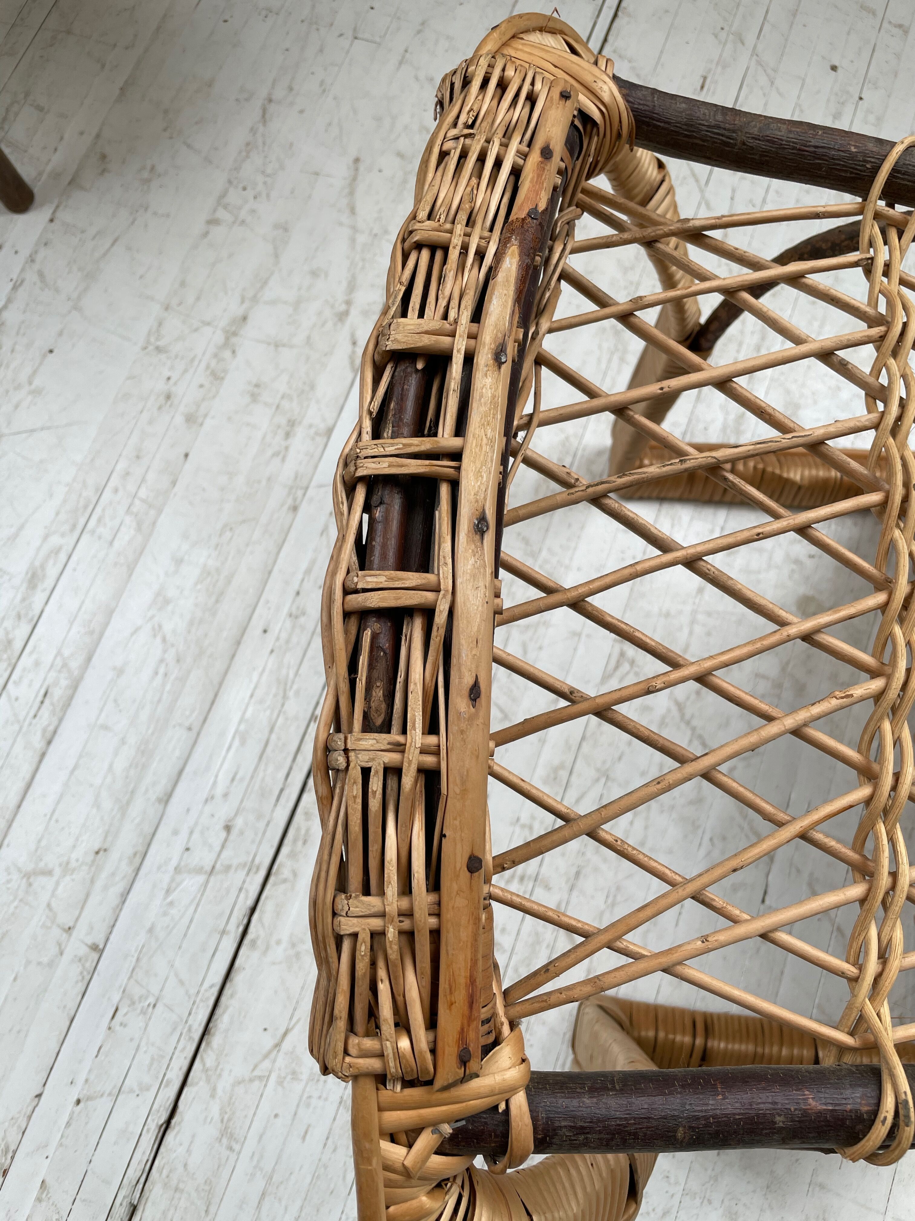 Popular rope, wicker and wood chair