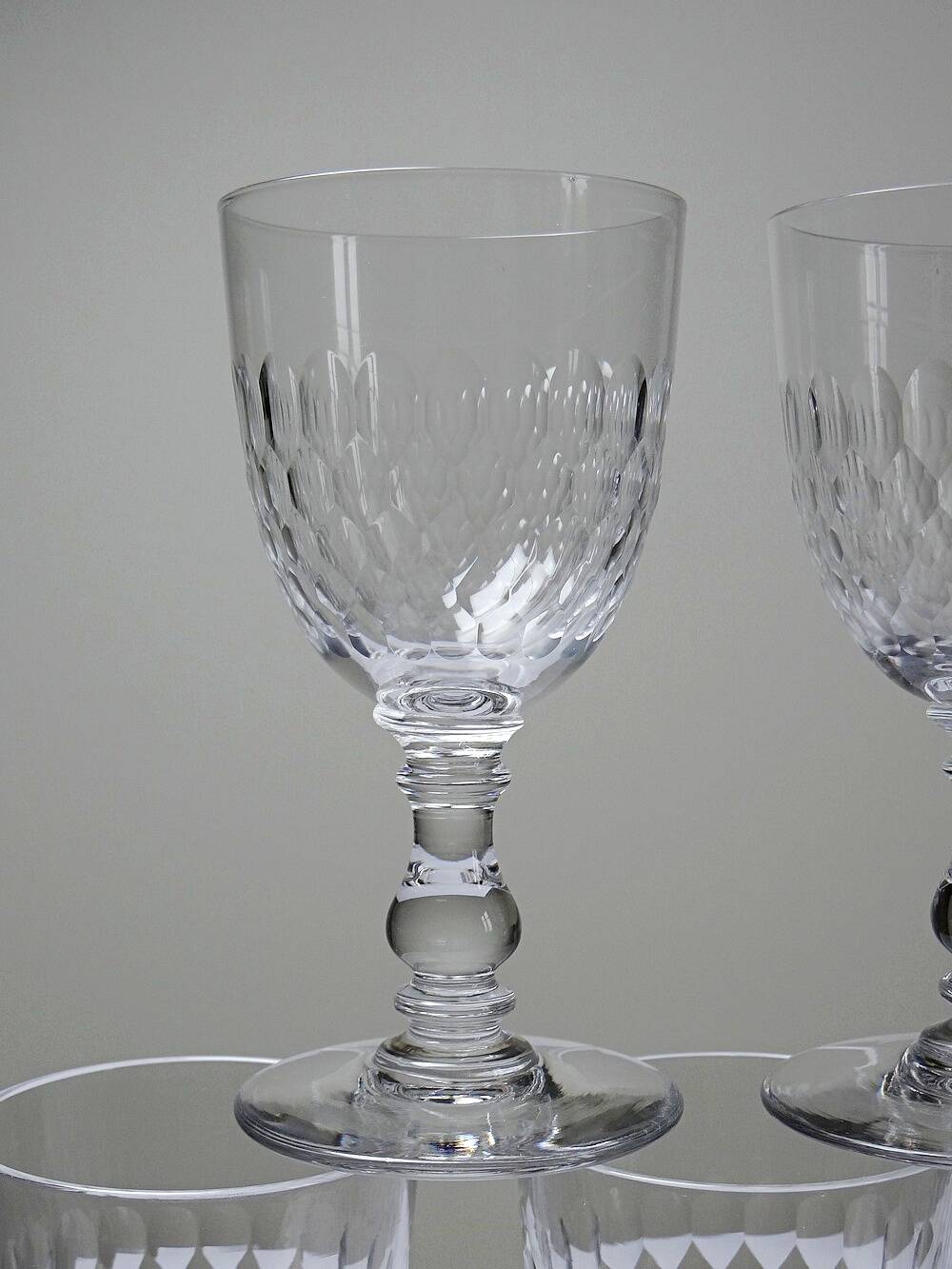 Set of 7 cut crystal port glasses by Baccarat, Richelieu variant.