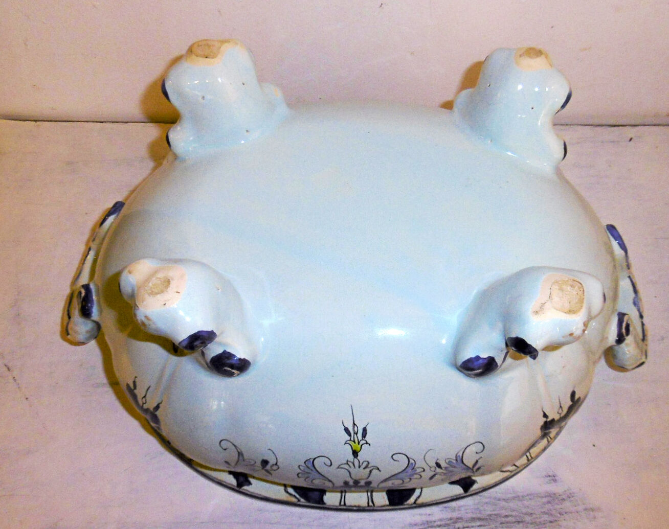 Soupière en faience vieux rouen XIXeme decor floral
