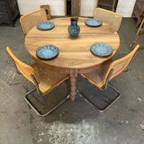 Half-moon folding table in walnut