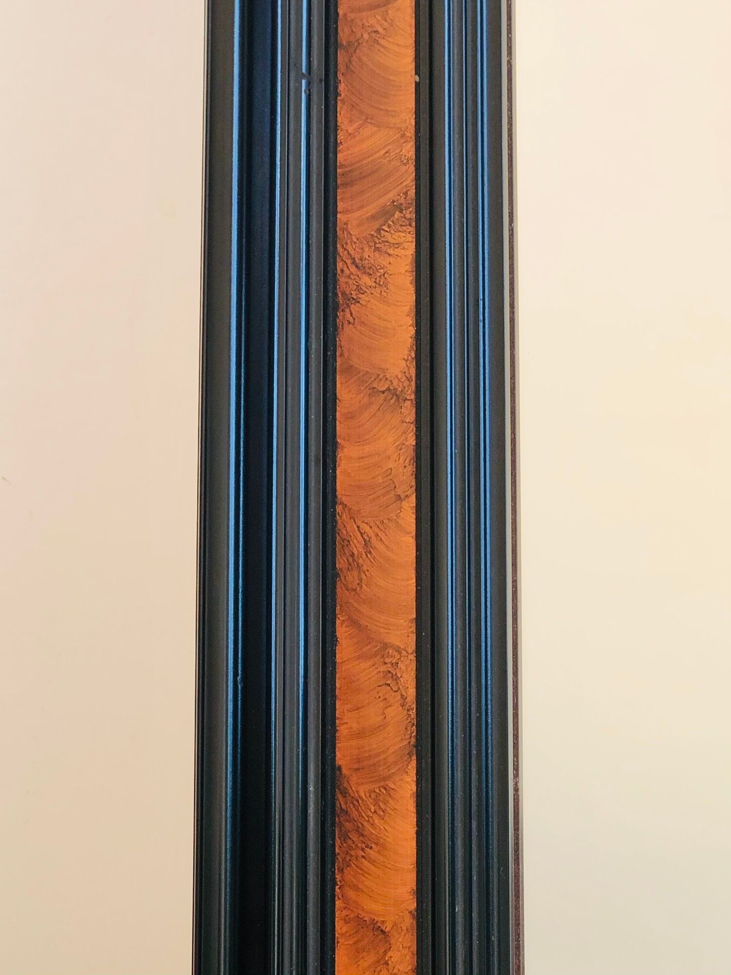 Old wall mirror 72 x 52 cm in black wood and faux mahogany