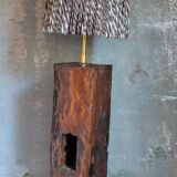 Brutalist lamp Art-populaire in solid wood, wool lampshade