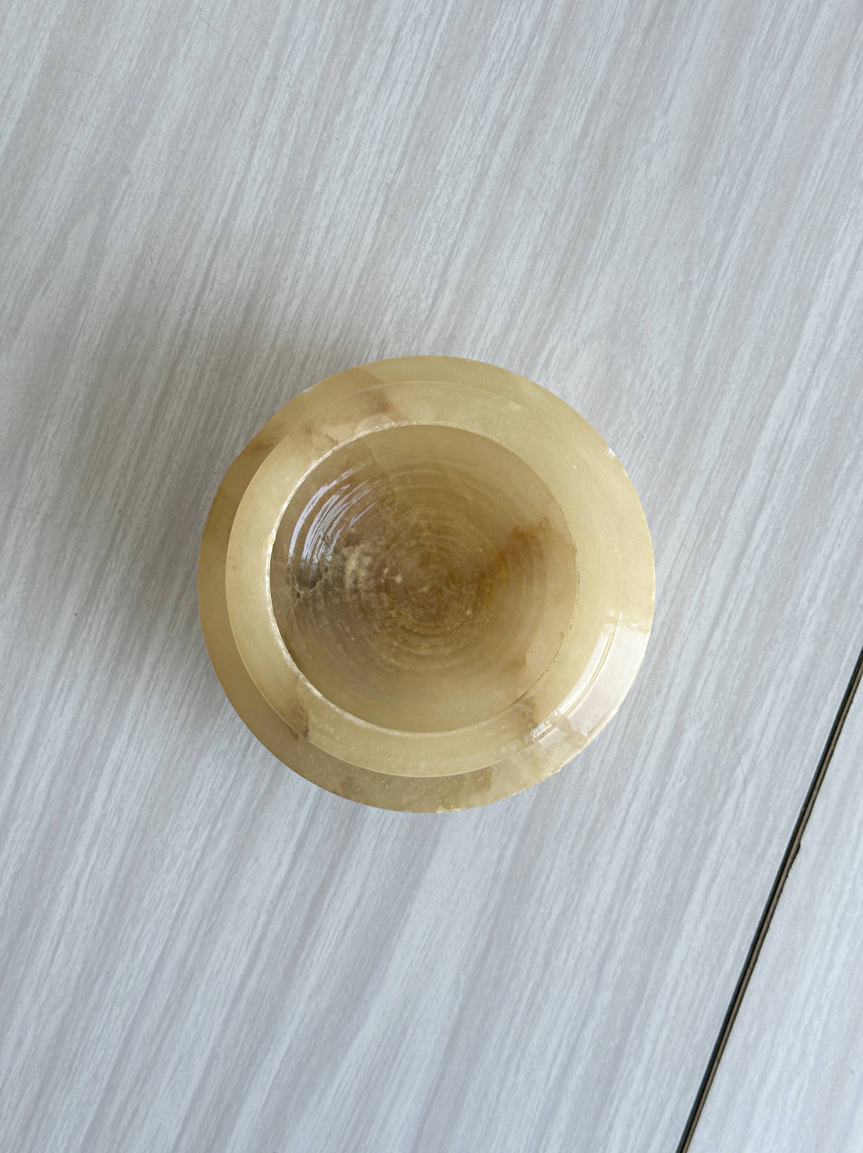 vide poche en onyx naturel tourné