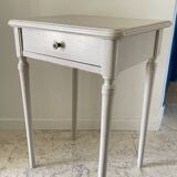 Table de chevet ancienne beige patiné