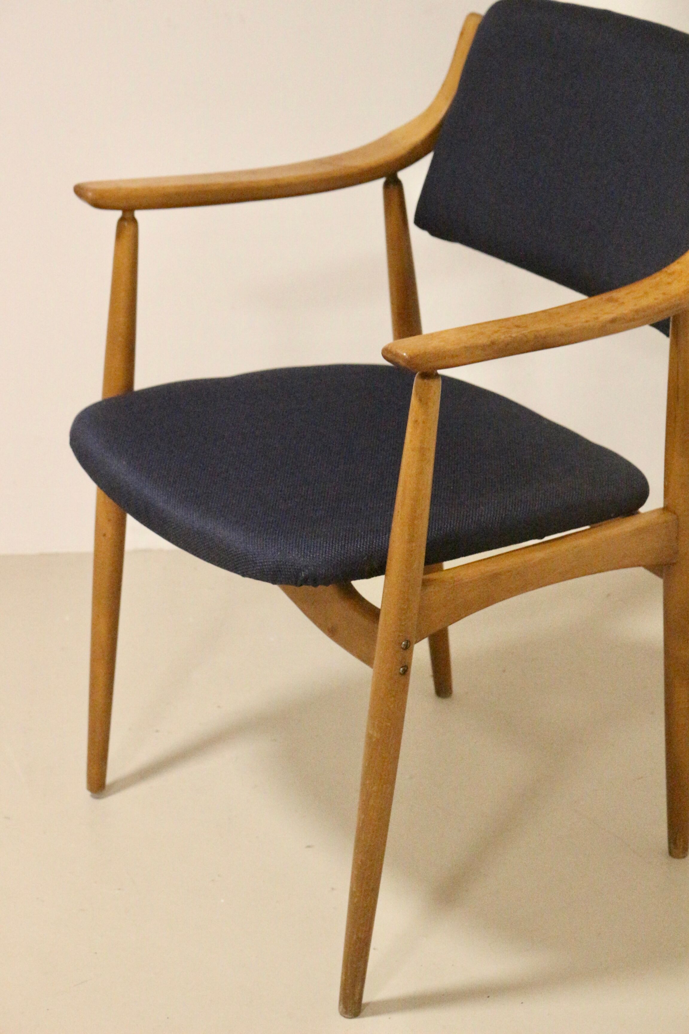Scandinavian chair 1960 curved armrests
