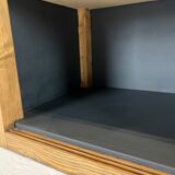 Yellow and black row with 2 sliding doors