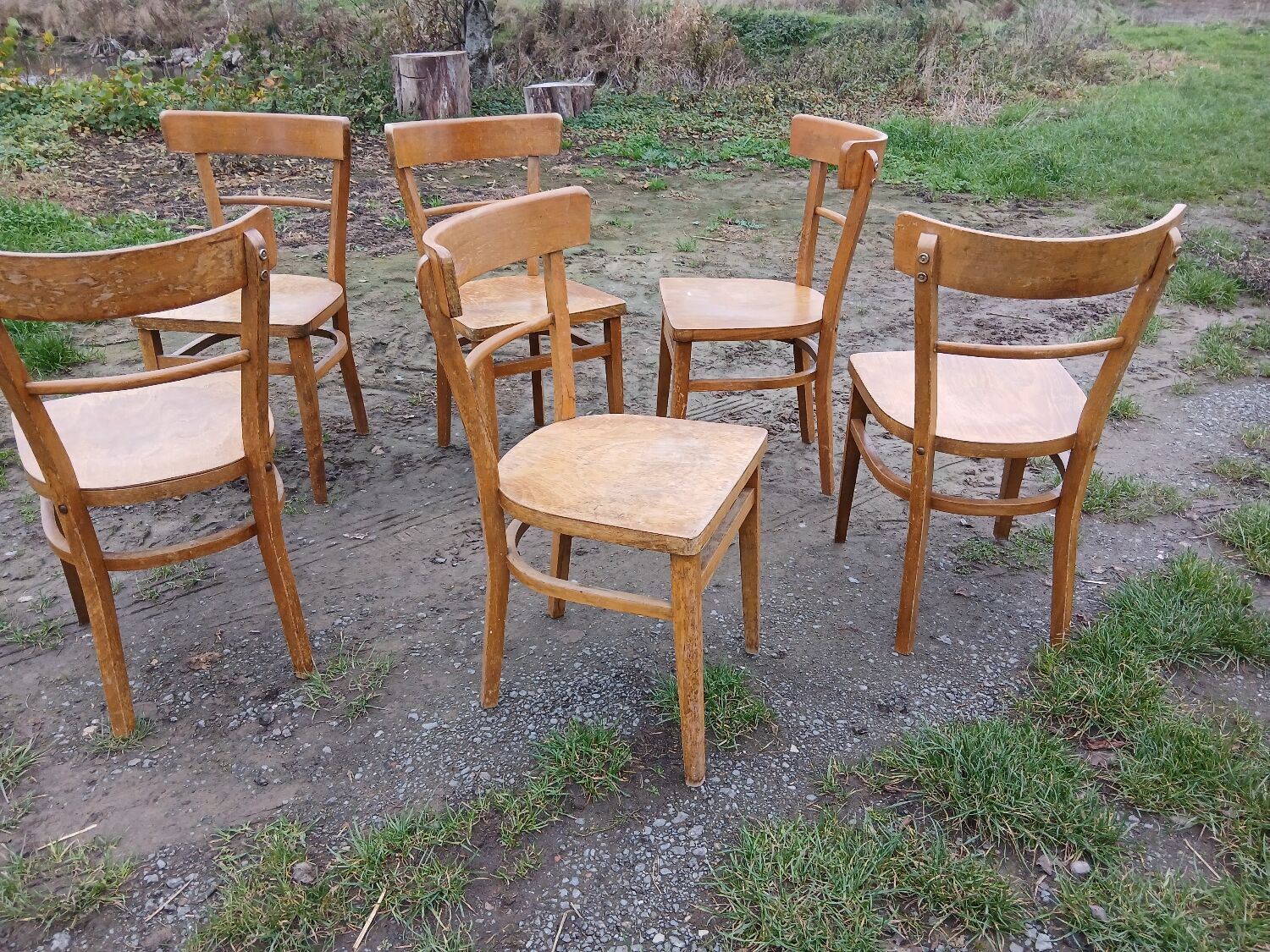 Chaises de bistrot