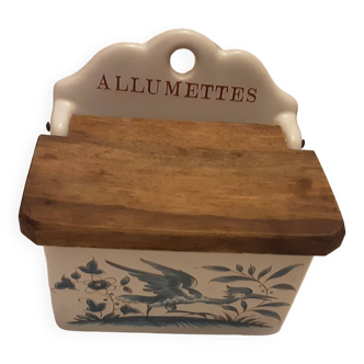 Box of matches moustier decor