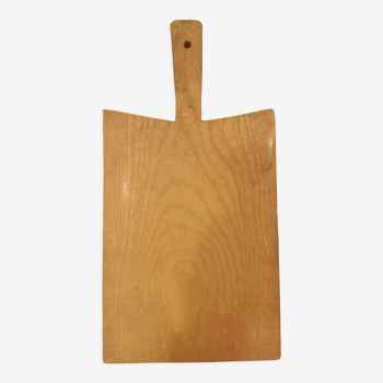 Wooden cutting board