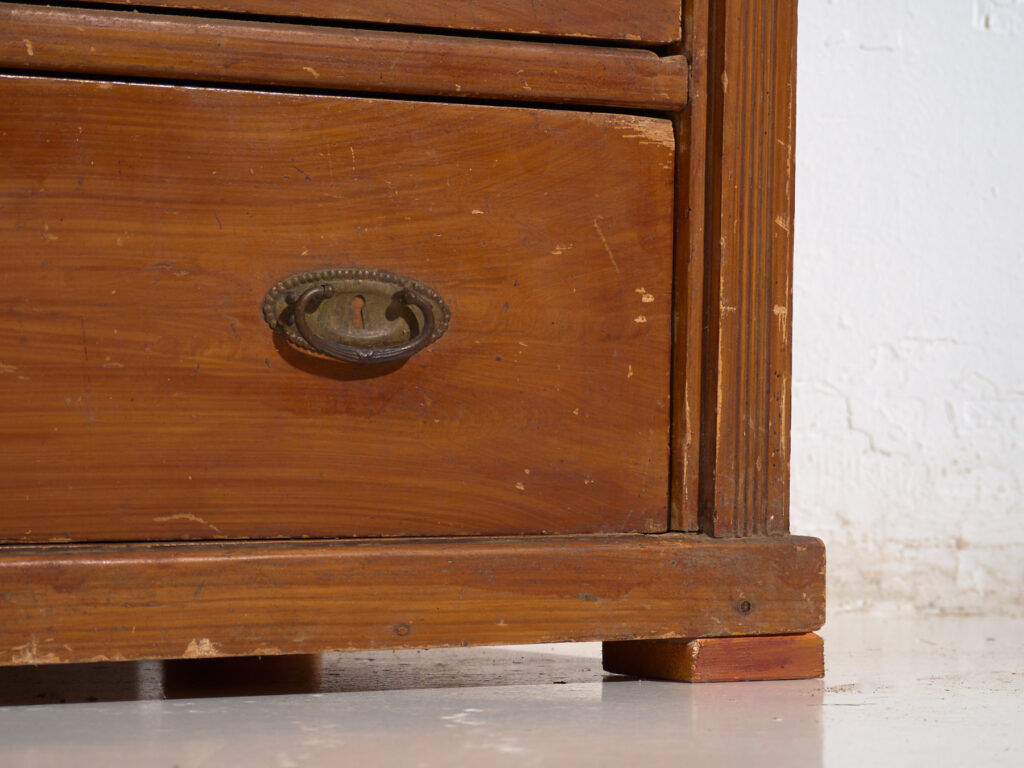 Central European antique chest of drawers with four drawers – Central Europe, circa 1910