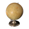 Globe terrestre des années 1960