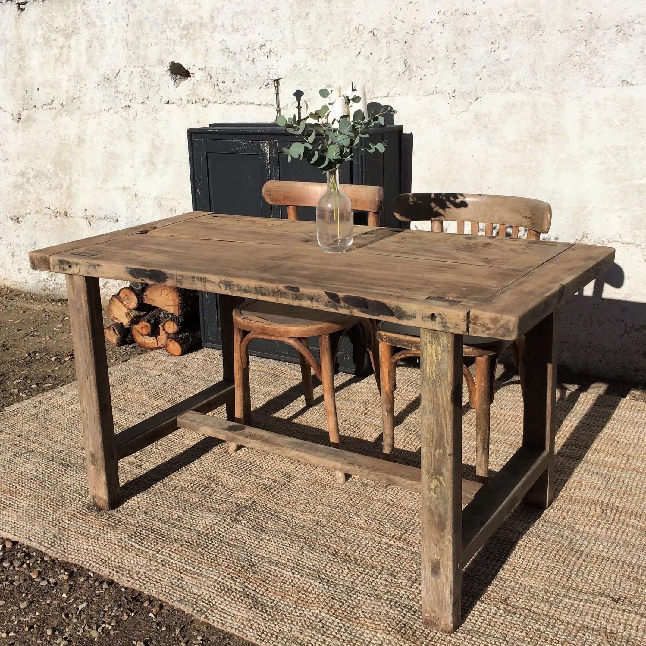 Table de ferme rustique