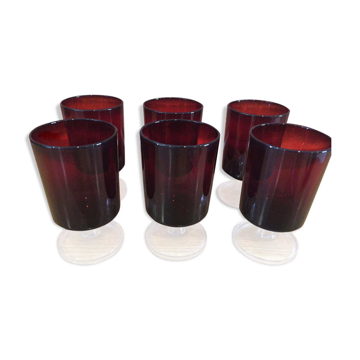 Suite of 6 old red glasses