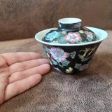 Chinese cup and lid