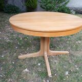 Round table