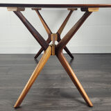 Table à manger hélicoptère G-Plan, années 1960