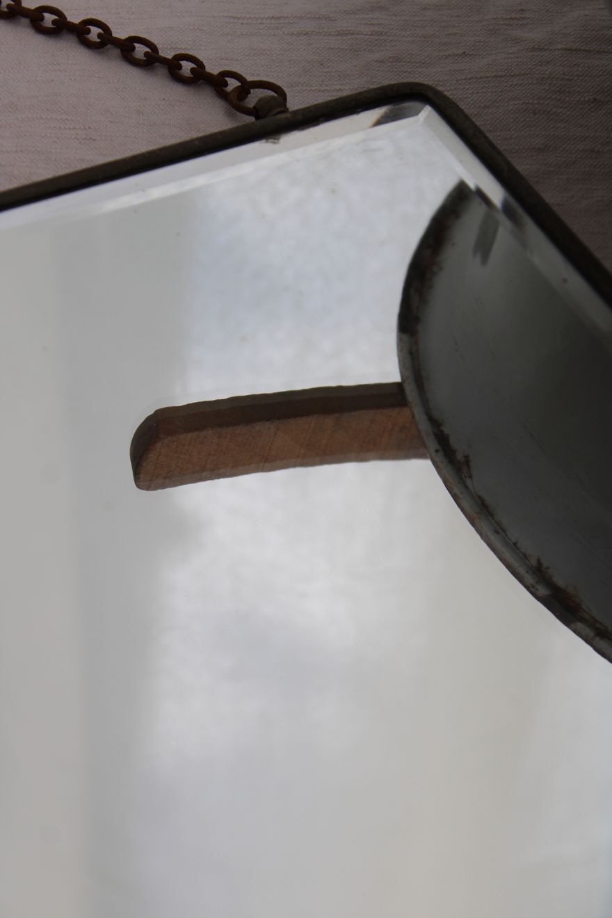 Barber's Mirror 19x34cm