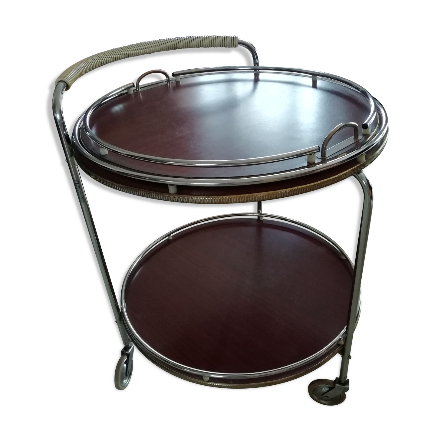 Vintage round dessert with its branded serving tray Torck