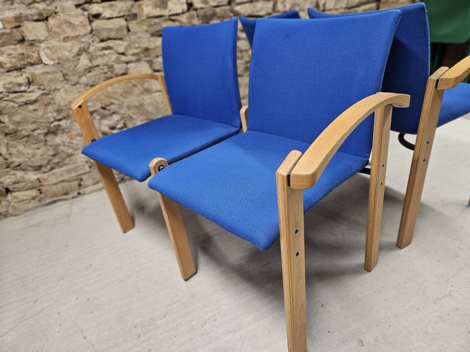 Set of 2 waiting room benches 1980/90