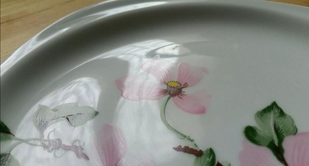 7 assiettes à dessert porcelaine fleurs roses