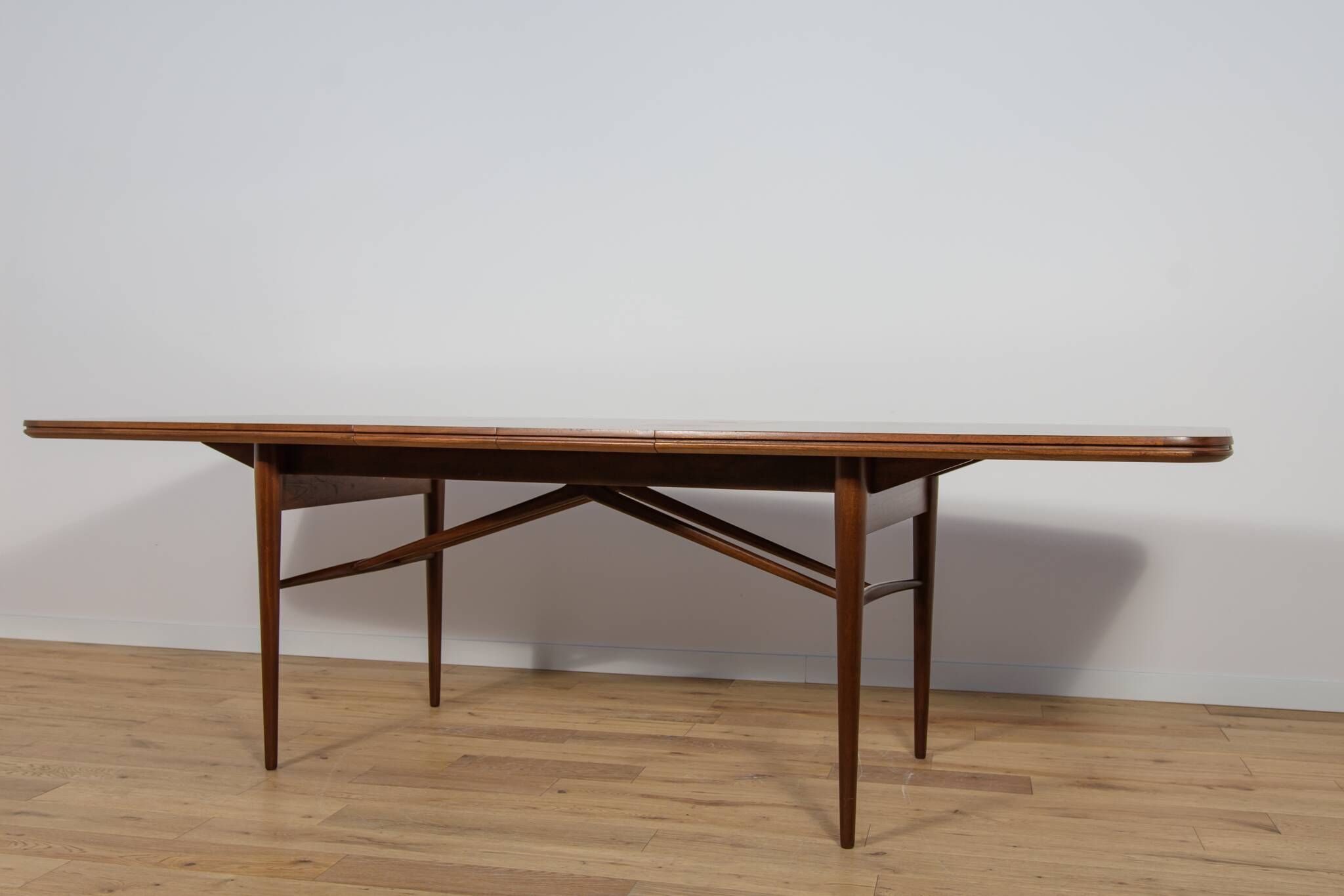 Mid-Century Rosewood Dining Table Table by Robert Heritage for Archie Shine, United Knigdom, 1950s