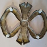 Vintage knot bottom