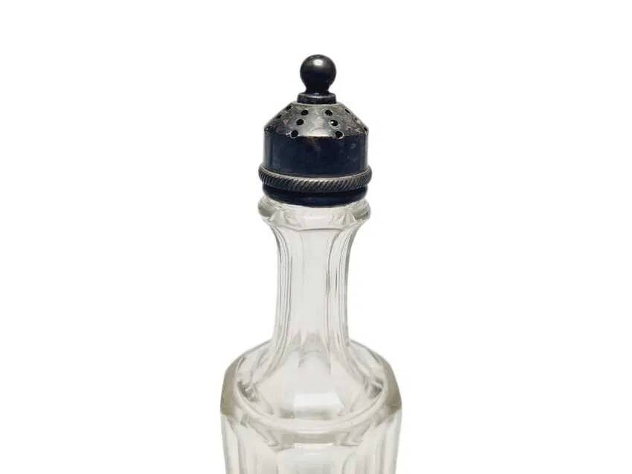BPT decanter in the Biedermeier style