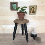 Tripod wooden stool