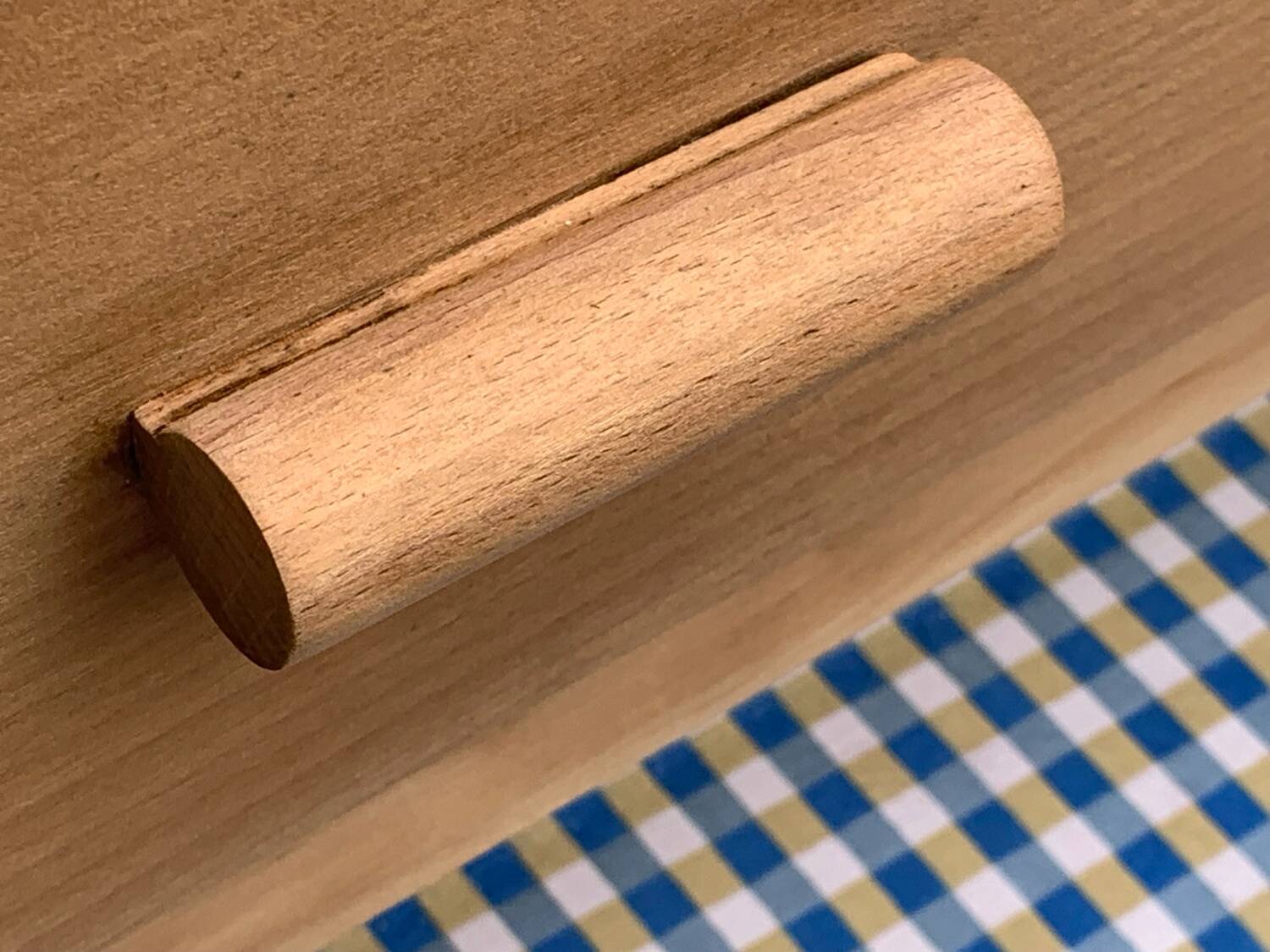 Raw wood art deco chest of drawers