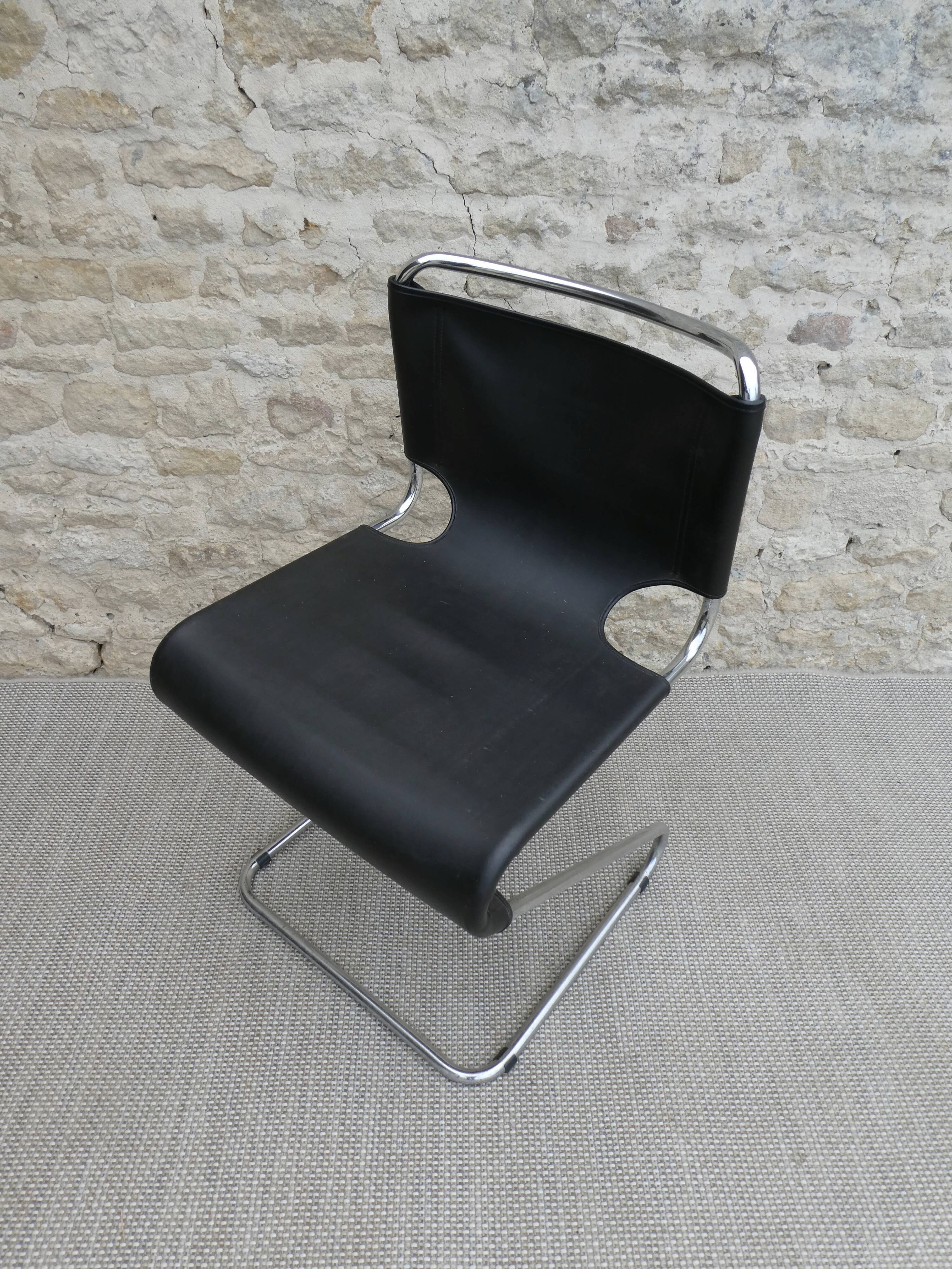 Biscia chair by Pascal Mourgue, Steiner edition