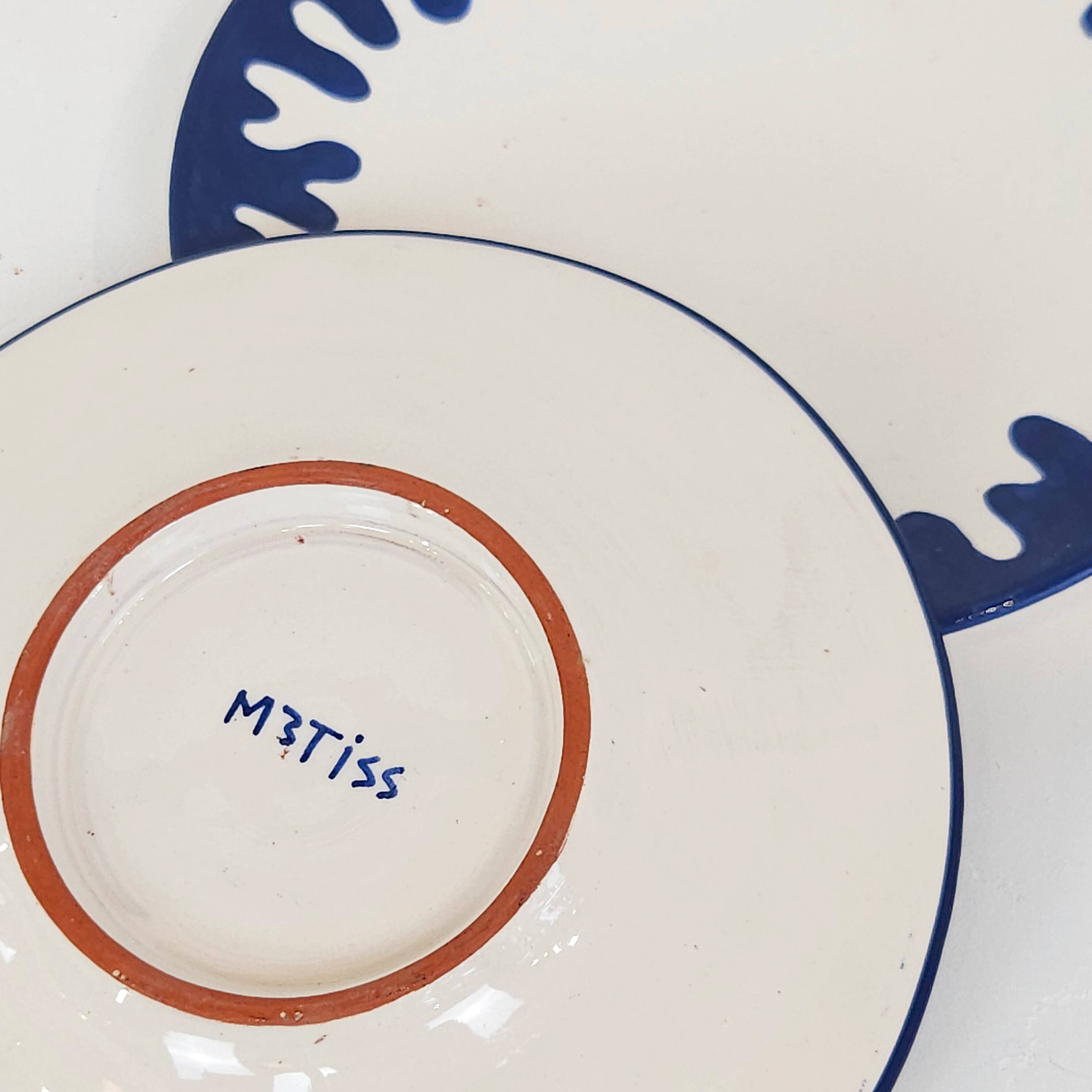 Medium plate - CINERARIA blue border