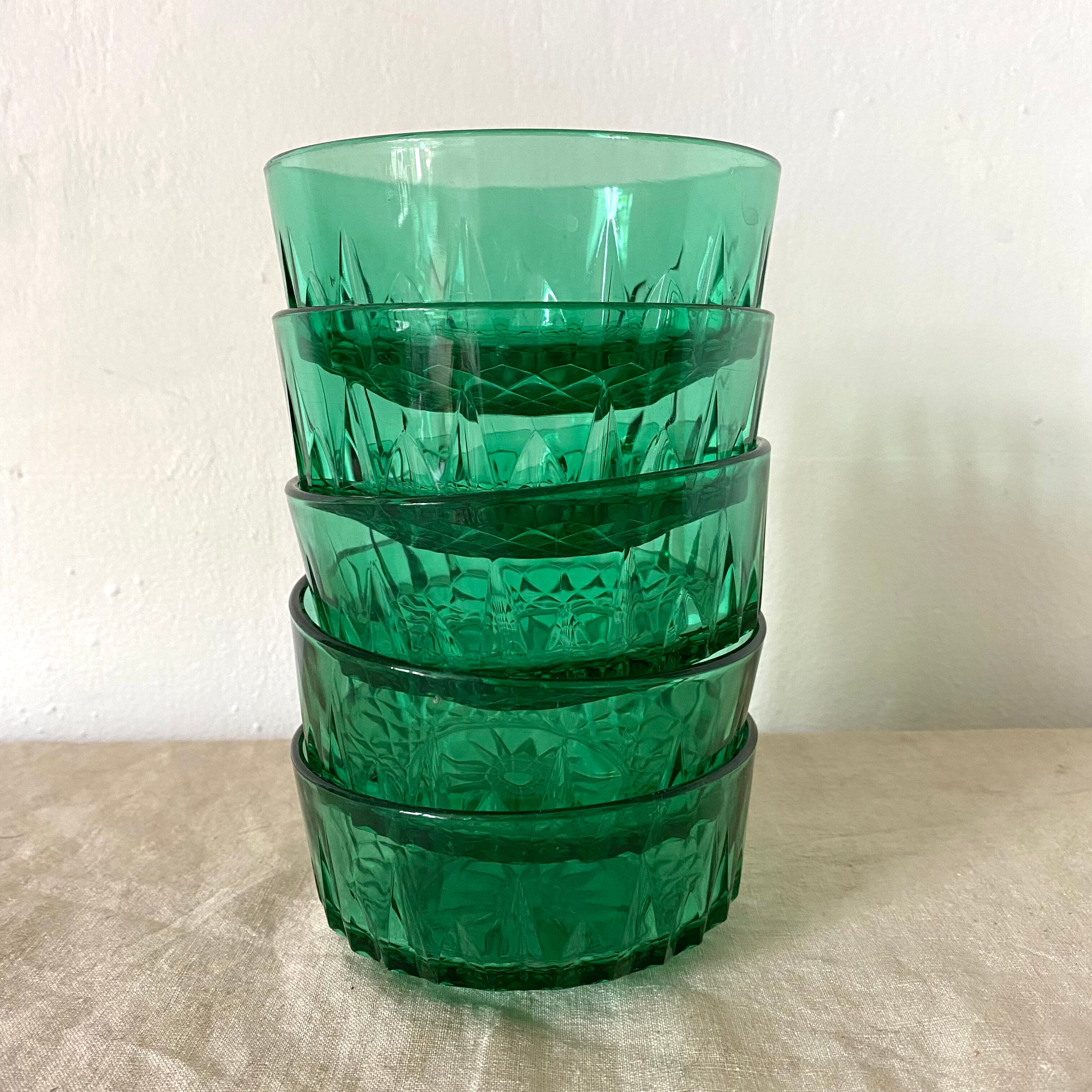 Vintage glass raviers arcoroc