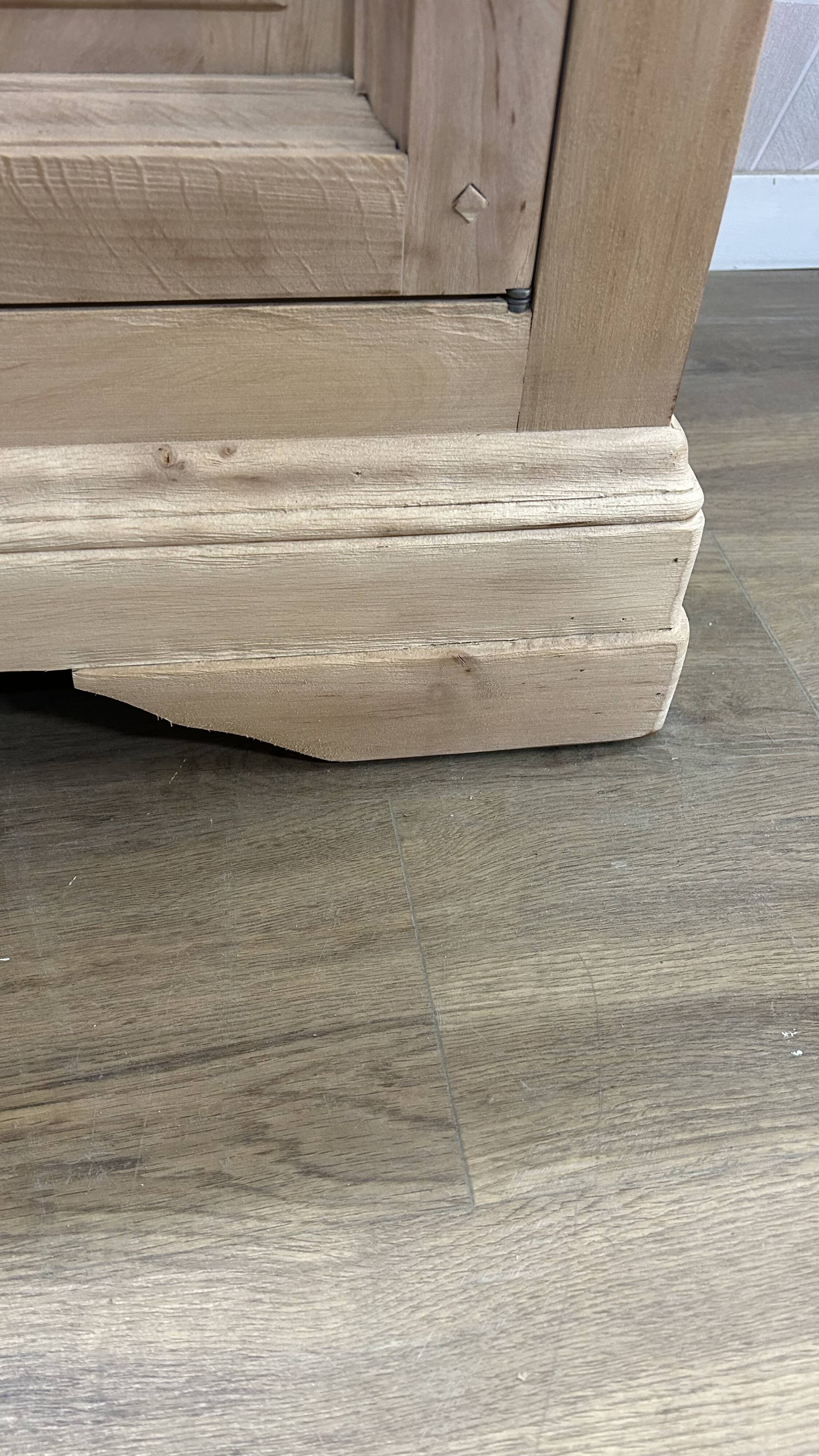 Louis Philippe sideboard in solid airbrushed beech