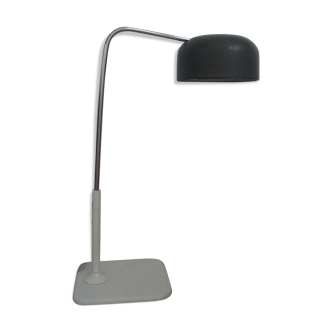 Enamelled sheet metal base lamp