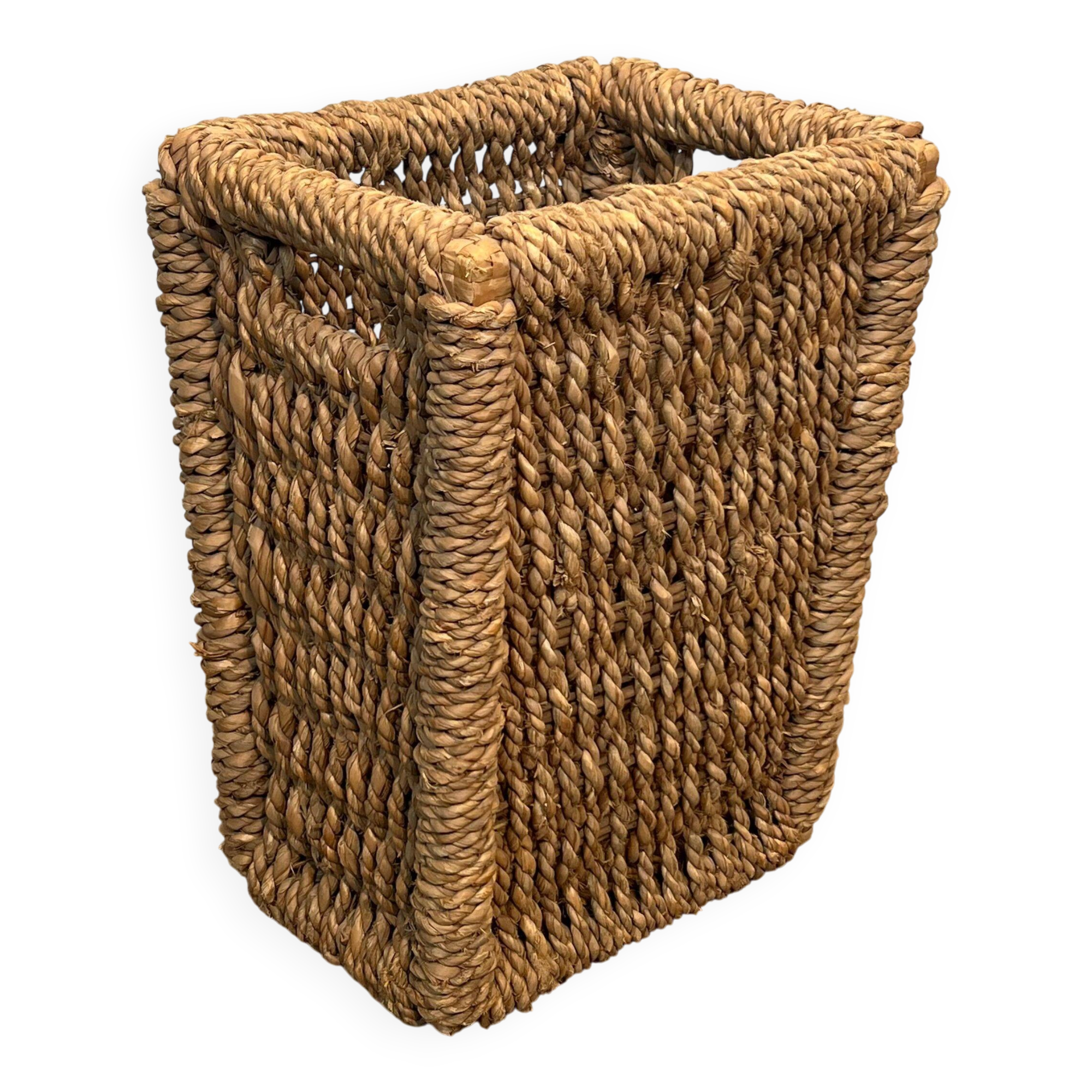 Rope wastepaper basket