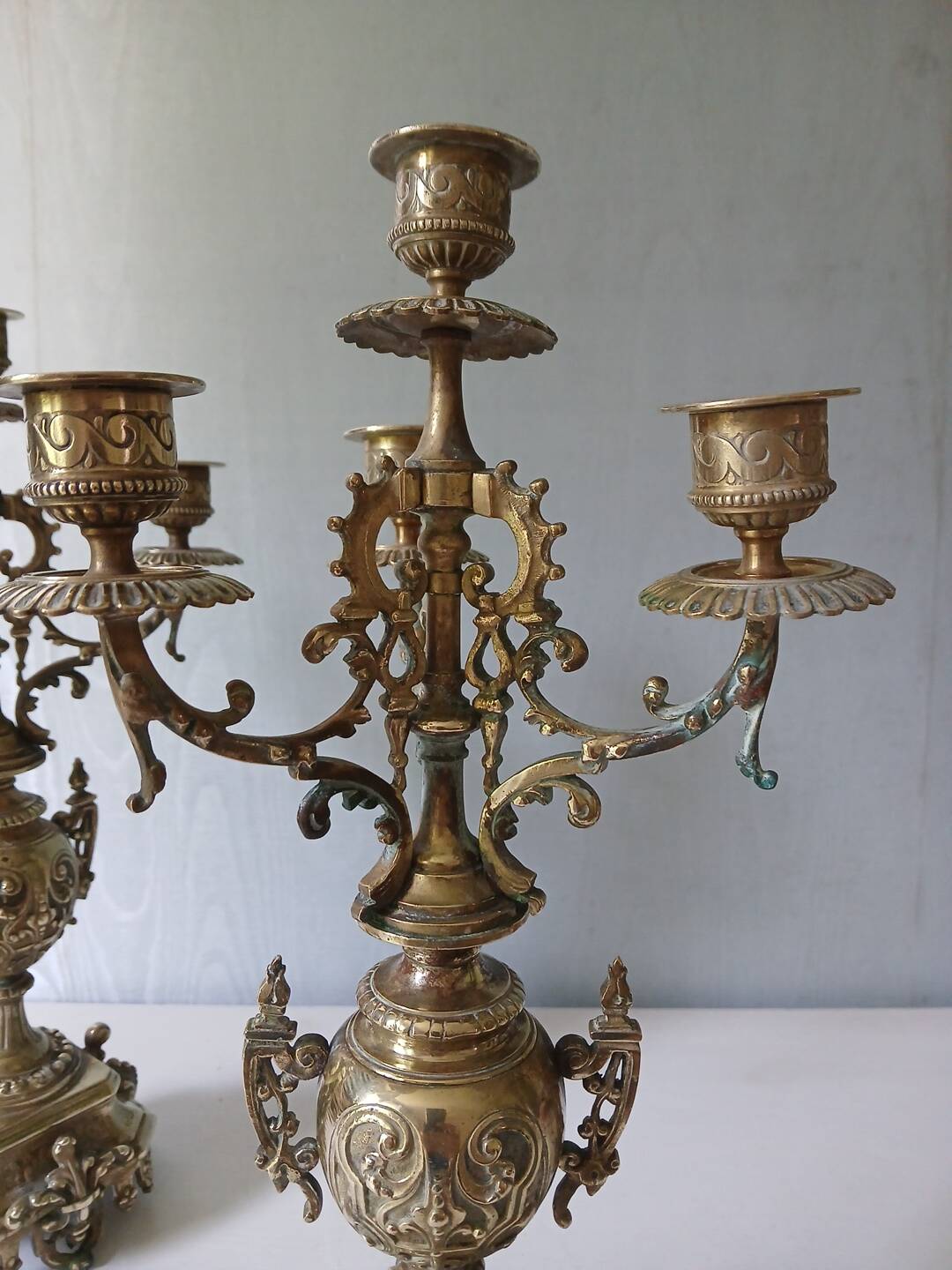 Pair of bronze candlesticks in Louis XVI style – 4 lights – 38 cm