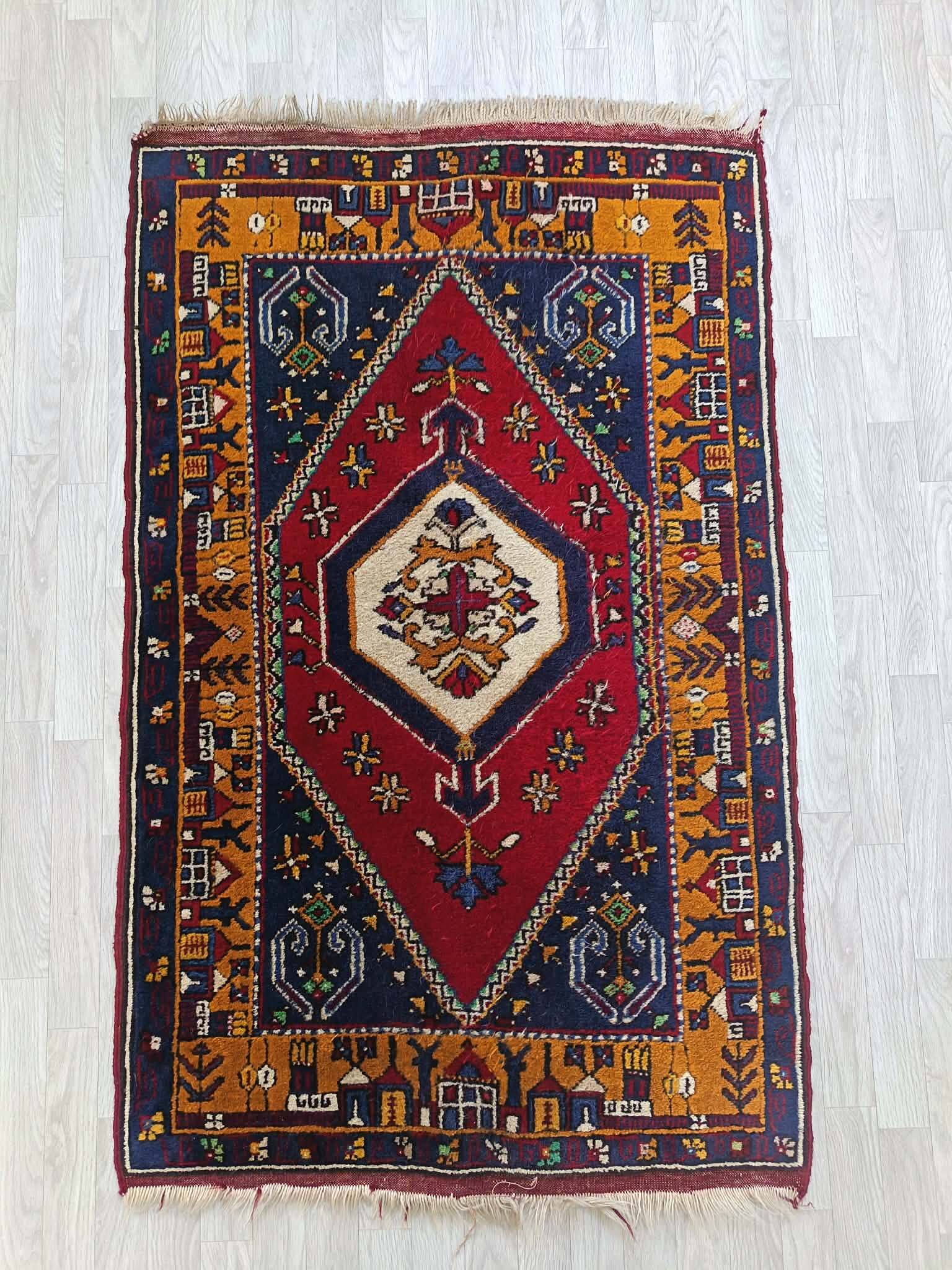 Handmade Yahyali carpet