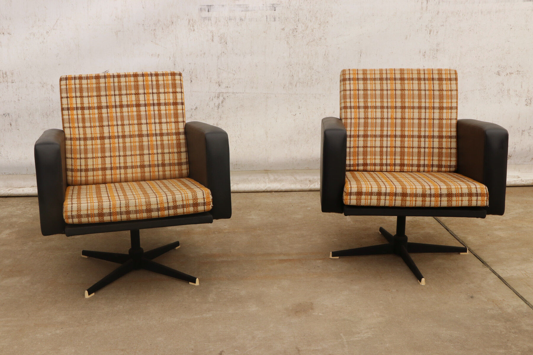 Vintage eastern bloc living room set, 1970s