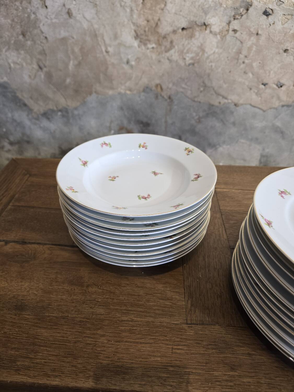 Set of Cérabel porcelain soup and dinner plates from Baudour
