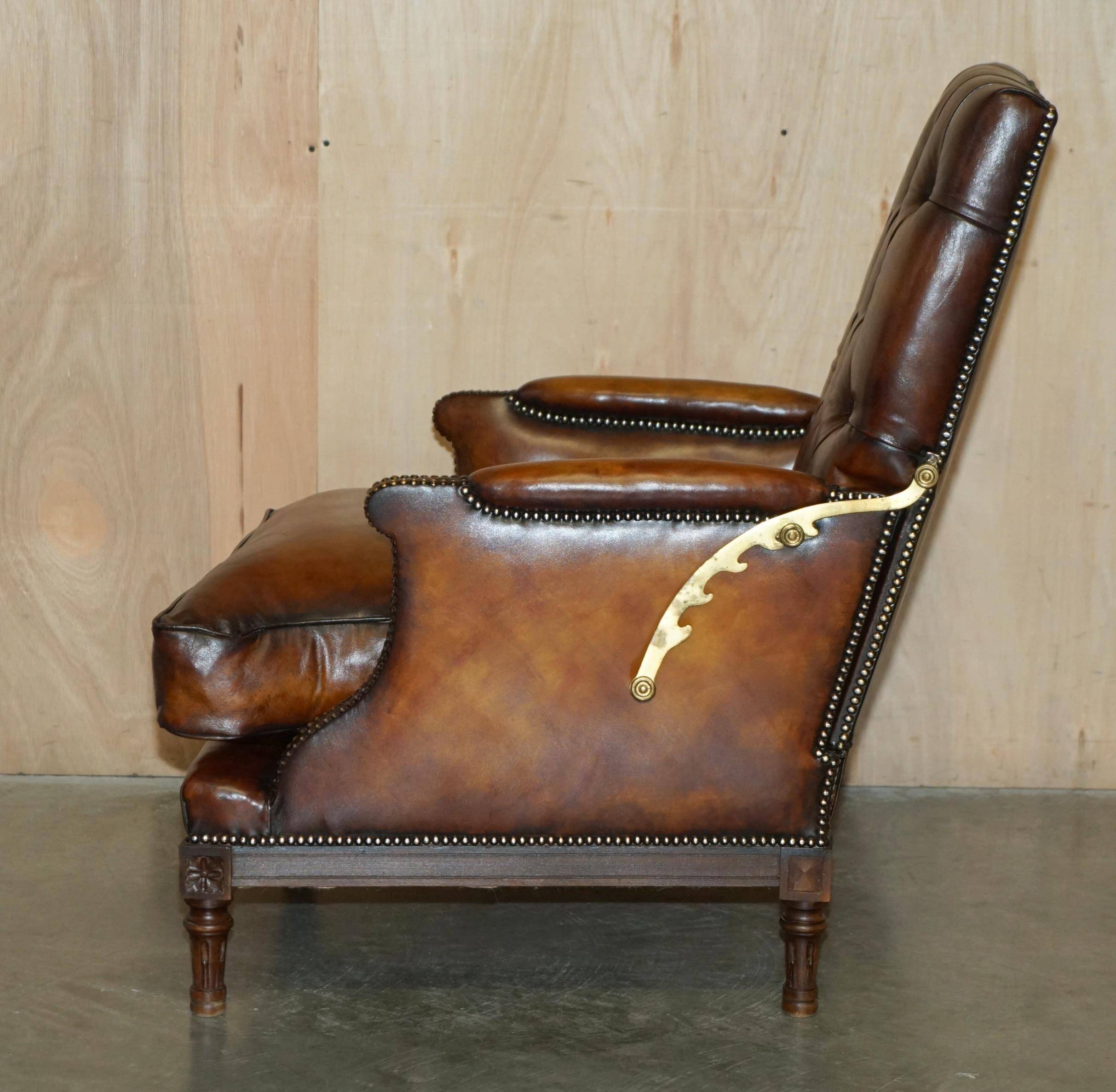 Fauteuil Club Chesterfield en Cuir Teint à la Main