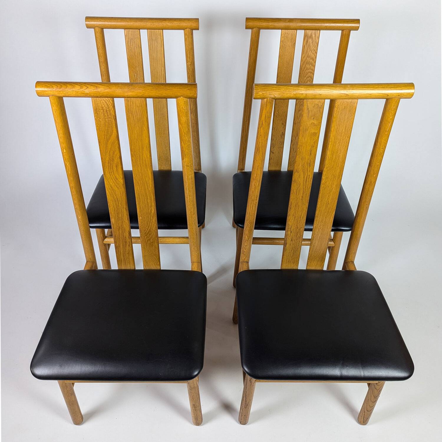 Set of eight Zea chairs by Annig Sarian, 1980