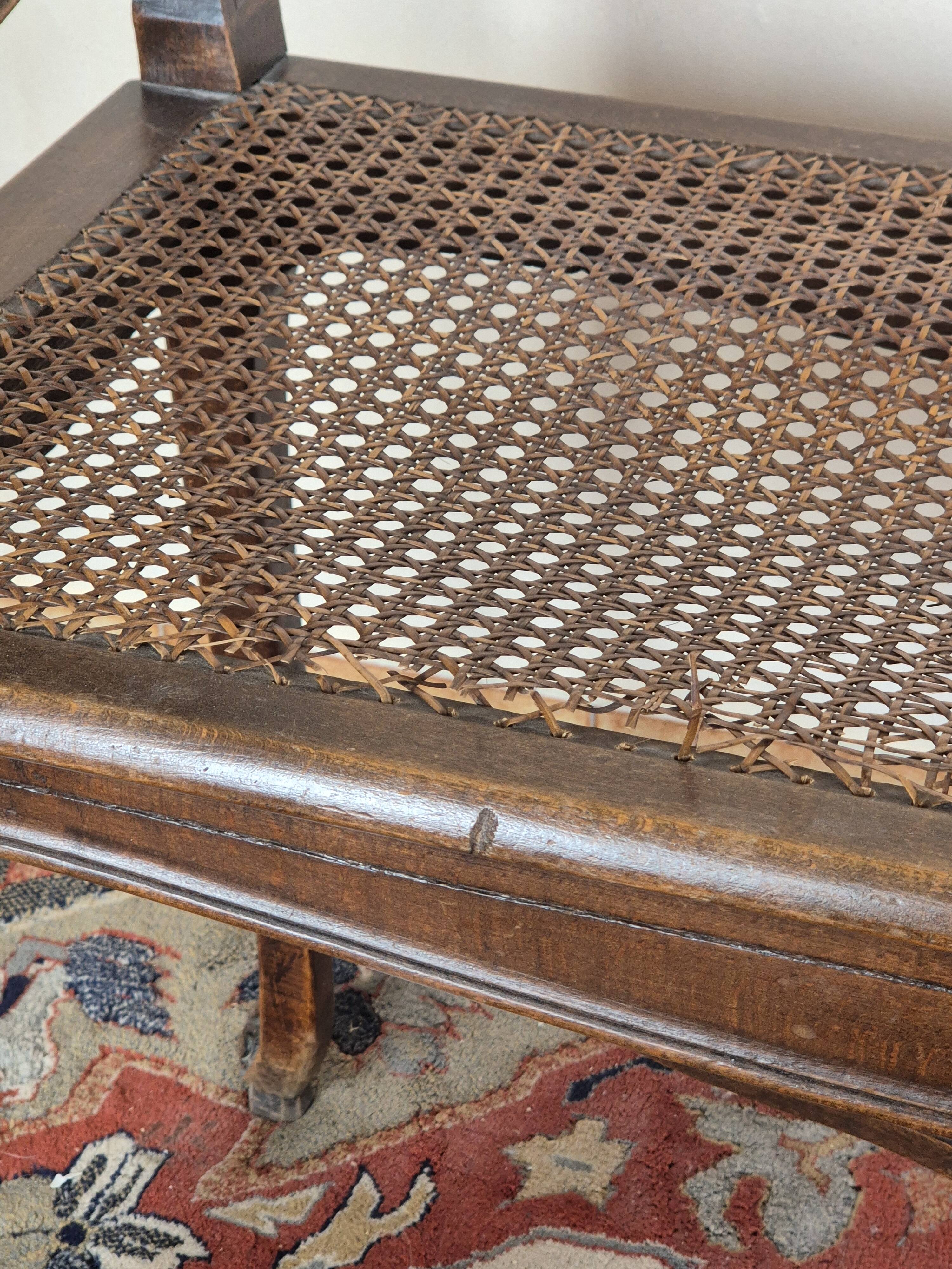 Small Louis XV style bench in walnut
