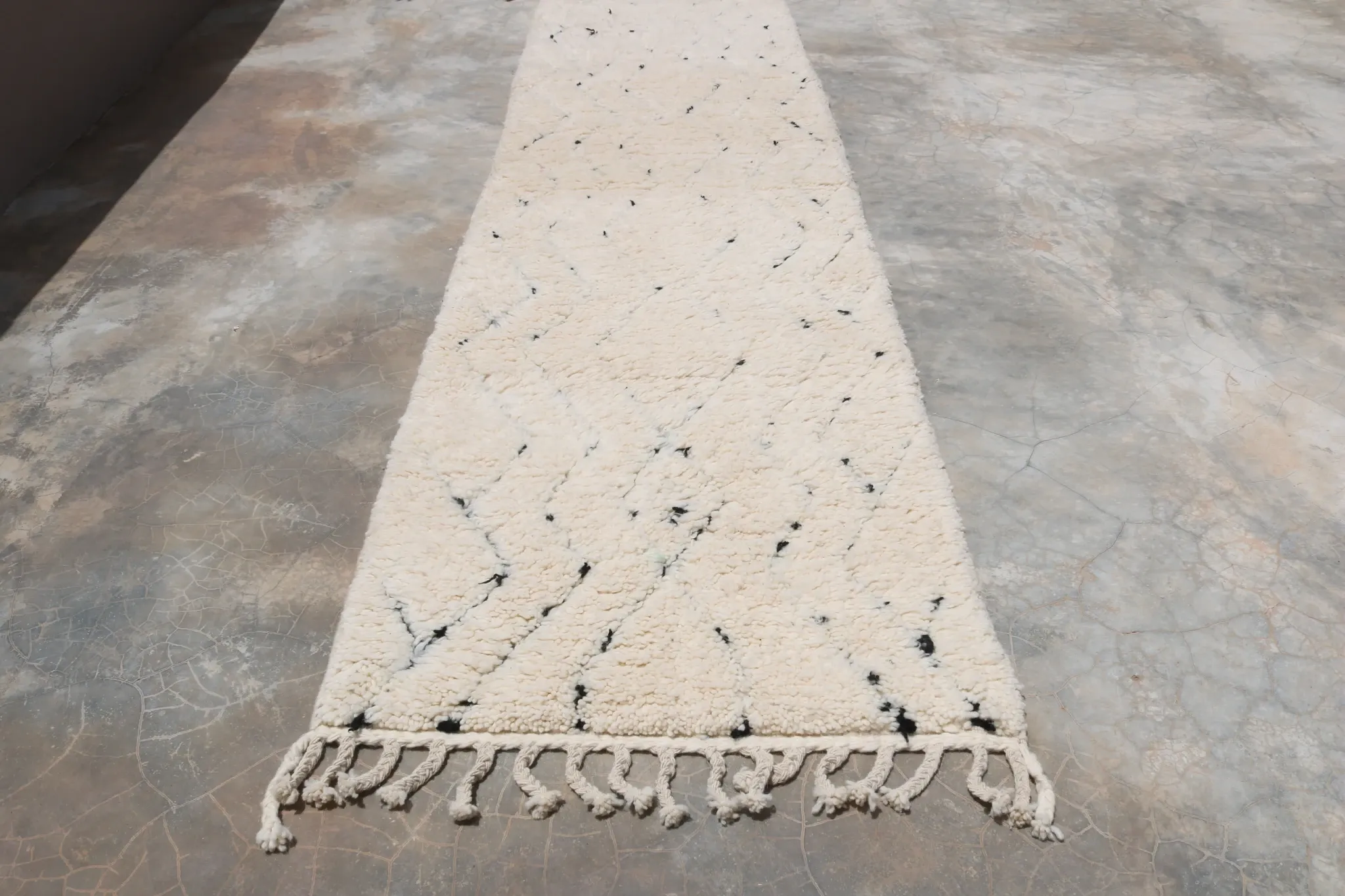 Beni Ouarain rug, 300 x 80 cm - R311