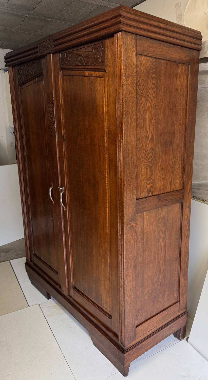 Armoire style art déco