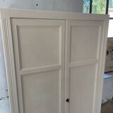 White and green cutter cabinet