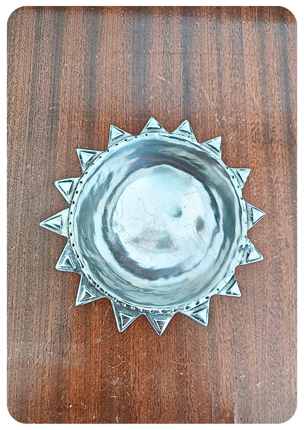 Bol à tournesol vintage de Carroll Boyes