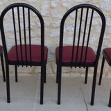 4 chaises métal avec assises en simili cuir bordeaux de marque souvignet