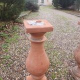 Vingt balustres en terre cuite de Castelnaudary