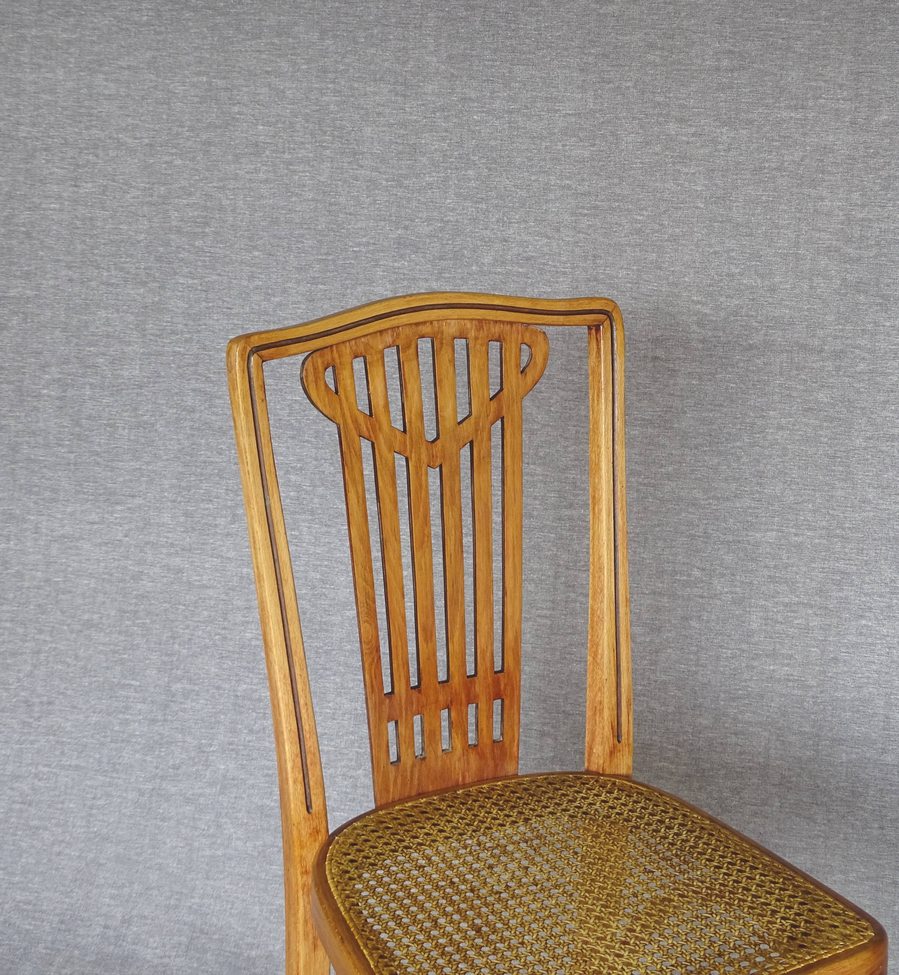Set of 6 THONET chairs N°732 - 1914 - new canework - Viennese Secession.