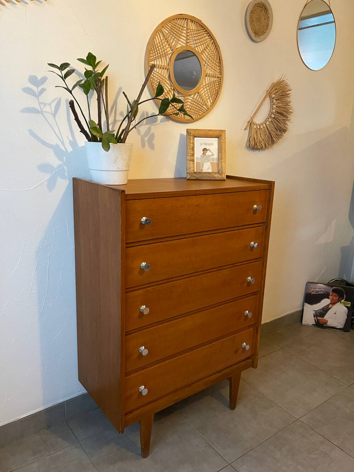 Vintage 1960s chest of drawers/dresser